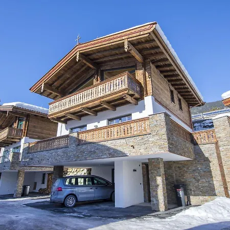 Chalet With Sauna In Neukirchen am Großvenediger